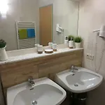 Haus Wiesenrain 拉德施塔特