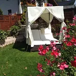 Haus Wiesenrain 拉德施塔特
