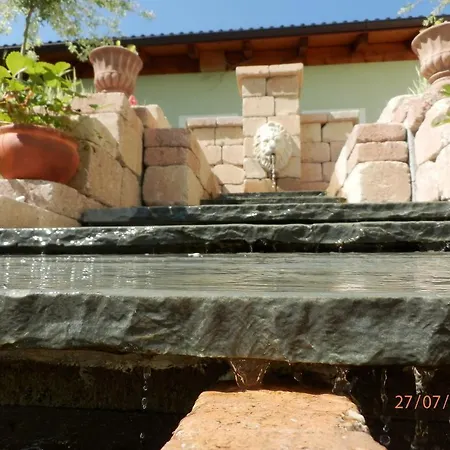 Haus Wiesenrain アパート ラートシュタット